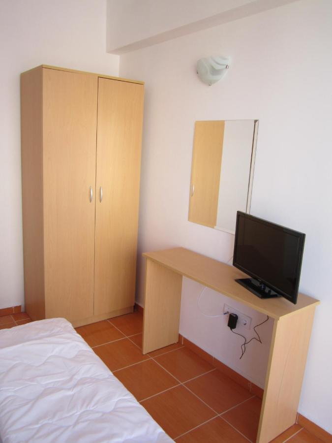 Guest Rooms Venera Primorsko Buitenkant foto